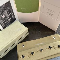 Van Cleef & Arpels 18k Gold Bracelet