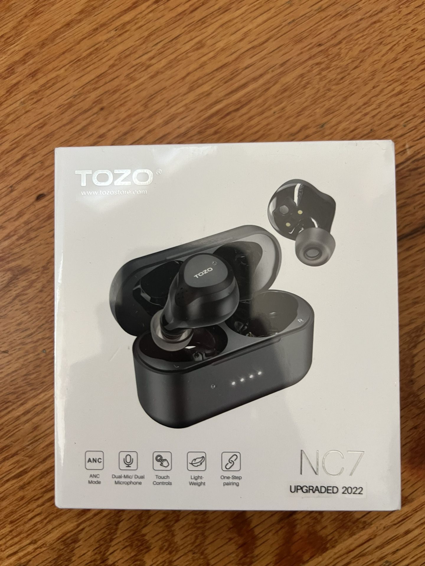  Noise Cancelling Wireless Earbuds
