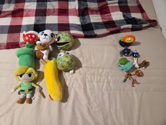 Nintendo plushies and figures lot(everything included)
