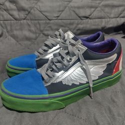 Vans x Marvel Avengers Old Skool Skate Shoe Sz Men 7 Women 8.5