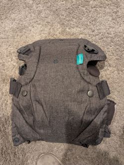 Brand new infantino Flip 4 in 1 infant baby carrier