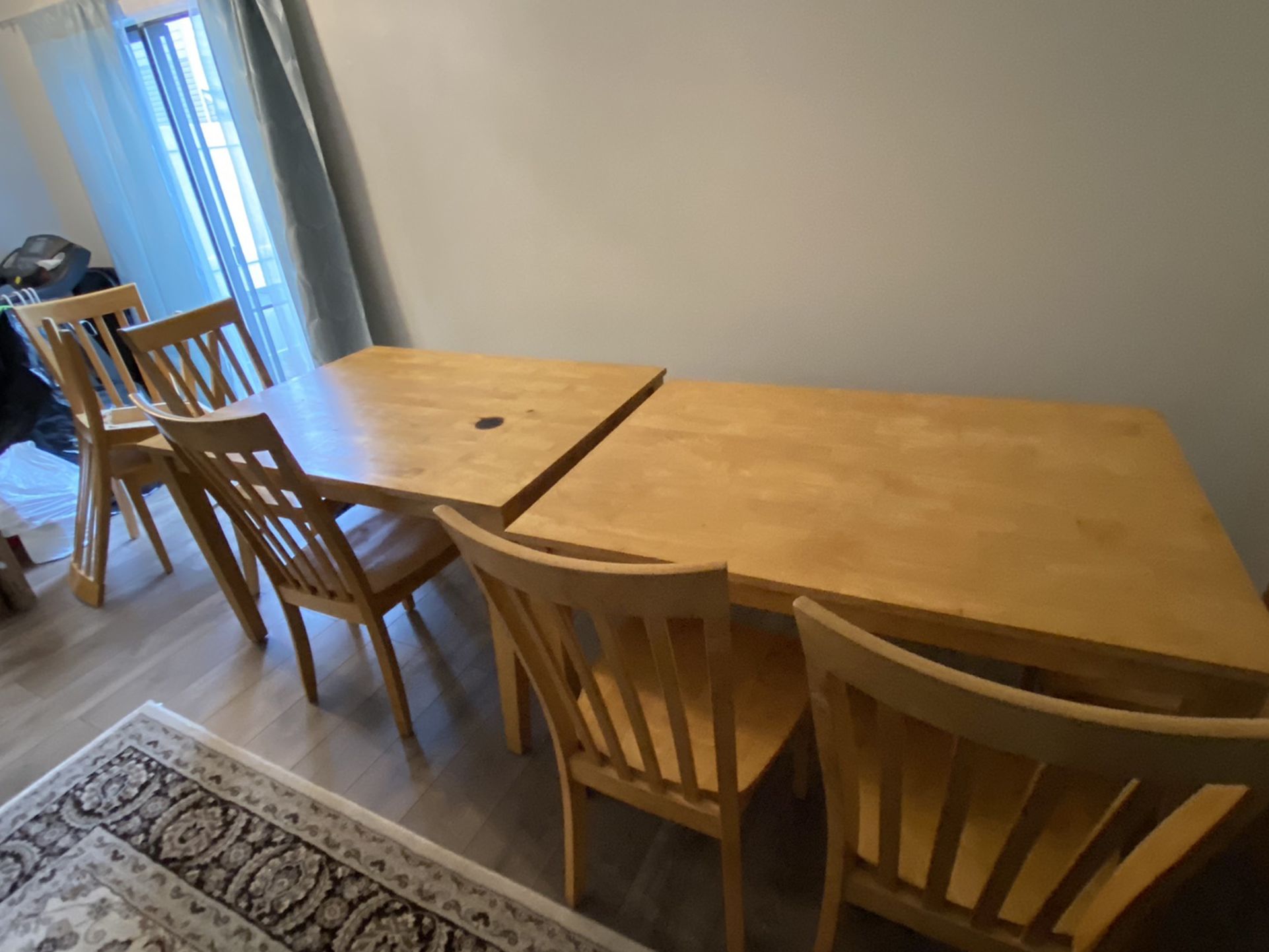 Dining table and chairs. CHEAP !