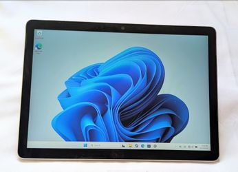 NICE MICROSOFT SURFACE GO 3 WINDOWS 11 PRO TABLET 10.5" PENTIUM