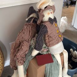Lot Of Decorative Bunny’s 