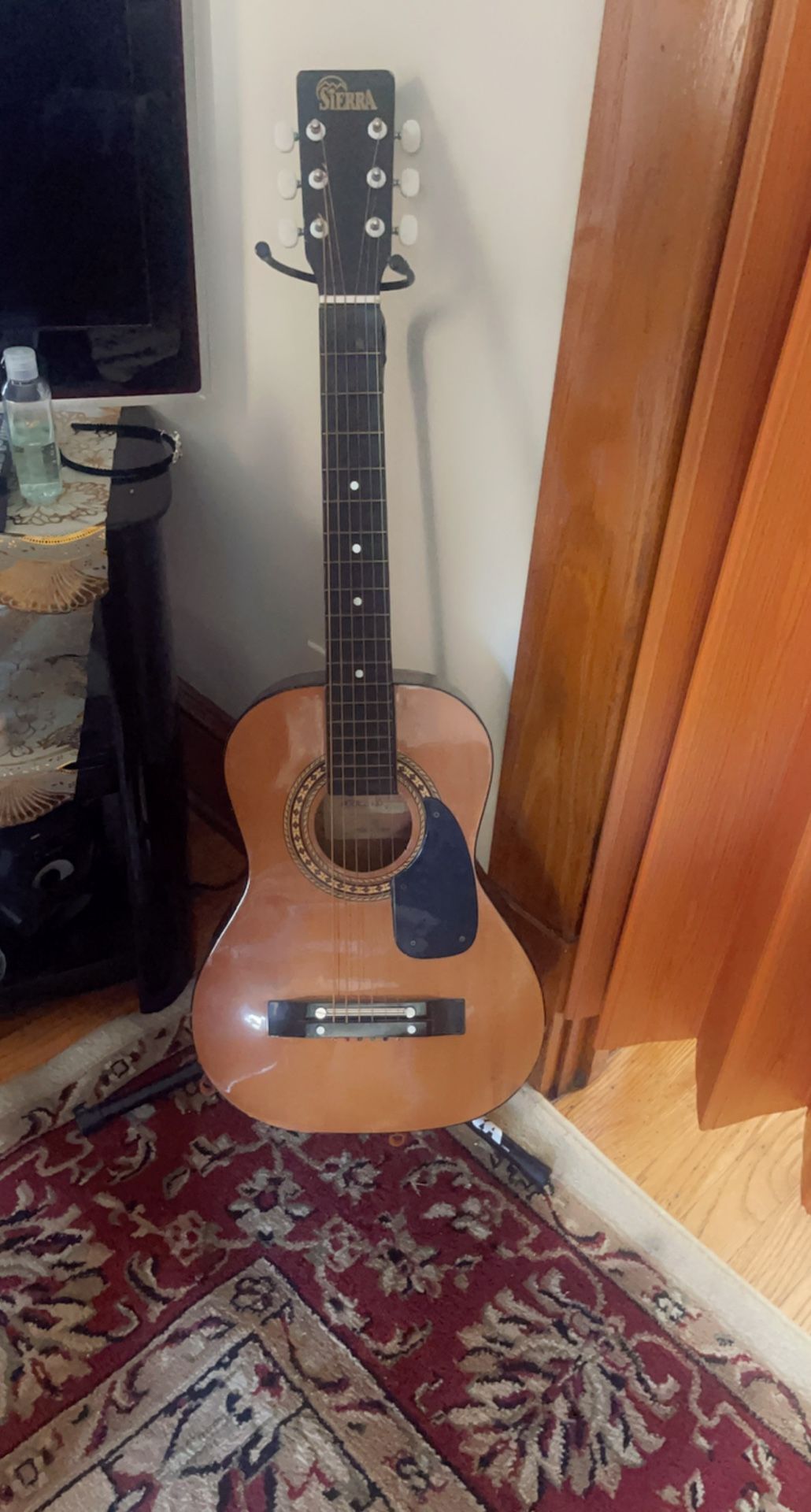Sierra Guitar