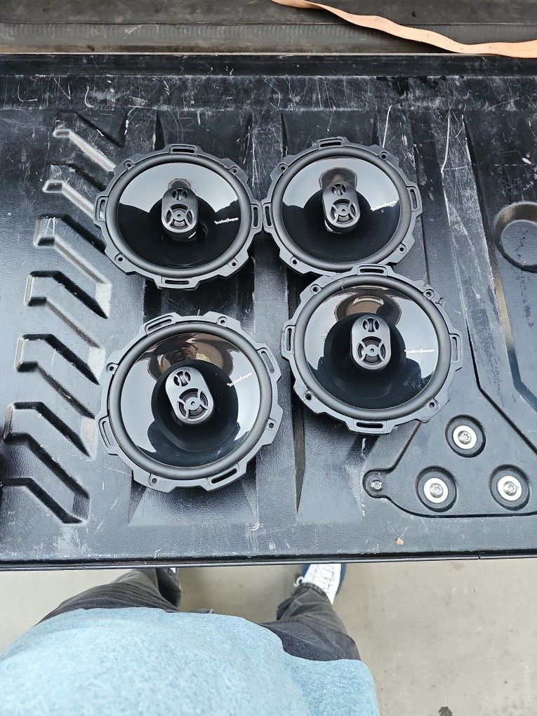 4 Rockford Fosgate 6.5 In Speakers