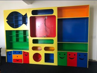 Kid Playhouse TV Console 