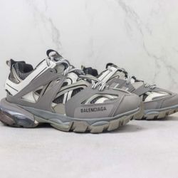 Balenciaga Track Led Sneaker (9 US 42 EUR)