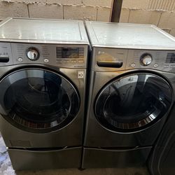 Lg washer and electric dryer HE Extralarge capacity Front Load with pedestals