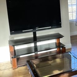 Sony 52" BRAVIA LCD TV With Wooden Glass Stand