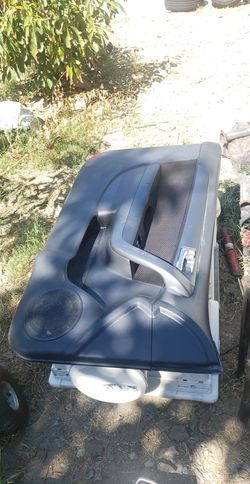 KIA  /  HYUNDAI  DOOR PANEL PARTS 