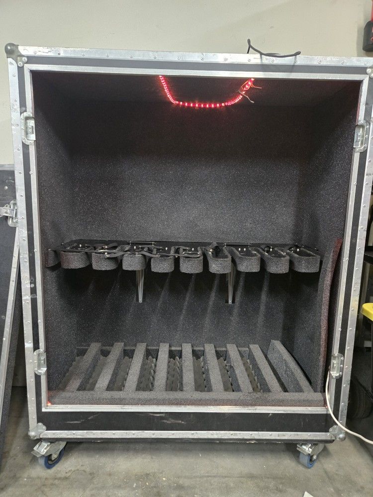 absolute road cases 9 guitar vault