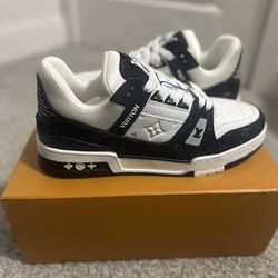 Louis Vuitton LV Trainer Black/White – Nuevas con caja