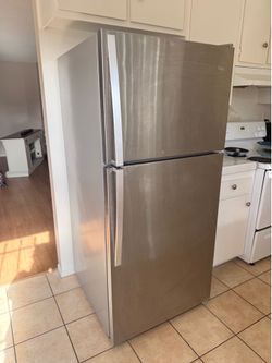 Fridge stainless steel