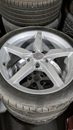 Corvette wheels. 18" front 19" rear with Michelin tires