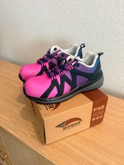 New - Women’s Composite Toe Safety Work Boot/Shoe