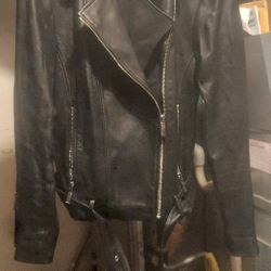  Micheal Kors  LeatherJacket