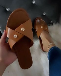 Womens slippers