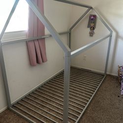 Twin Floor Bed
