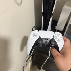 PlayStation 5 Pro  2 TB 