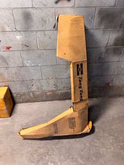 Dodge/Chrysler Commander, 2006–2010     Left-Hand (LH) Fender