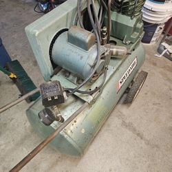 Air Compressor 