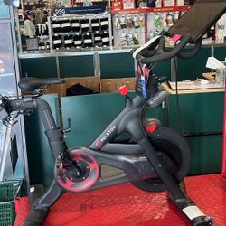 Peloton Bike