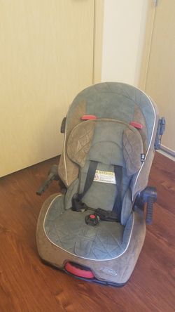 Car seat $10