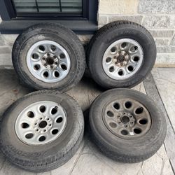 17’ Silverado Tahoe Yukon Suburban Cookie 6 Lug Wheels Tires 