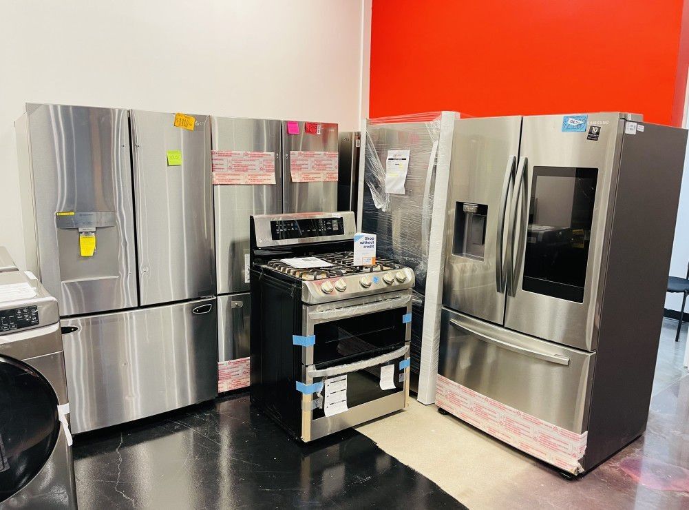 ***NEW OPEN BOX REFRIGERATORS-HUGE SAVINGS-✵