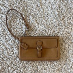 Vintage Coach Leather Tan Wristlet