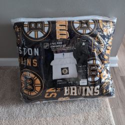 Boston Bruins 5 Piece FULL Comforter Set