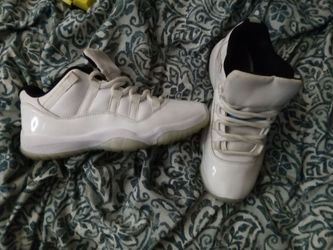 Jordan's size 8