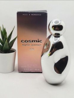 KYLIE COSMETICS
Cosmic Kylie Jenner 2.0 Eau de Parfum
3.3 fl (5 available)