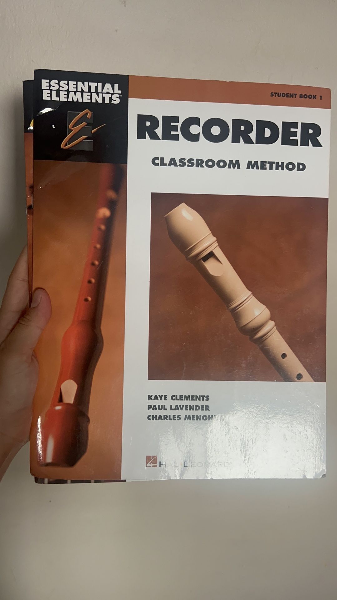 ESSENTIAL ELEMENTS Ukulele and Recorder Book 1