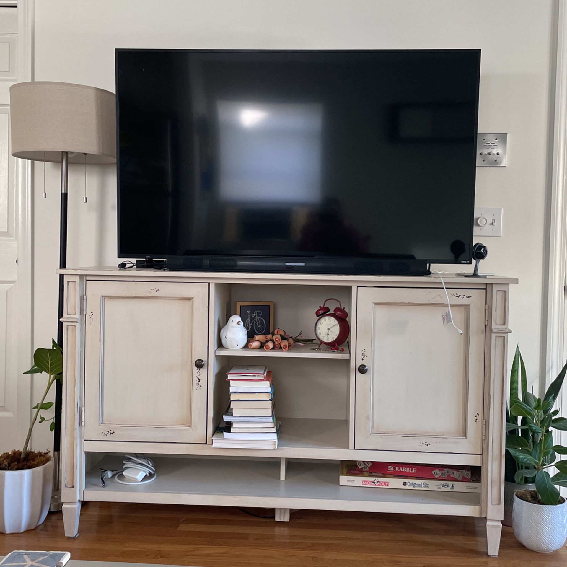 TV Stand with storage 