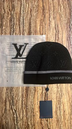 BLACK DESIGNER BEANIE
