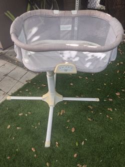 Halo BassiNest Swivel Sleeper - Herringbone