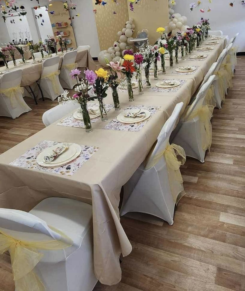 12 Cream Cloth Table Covers