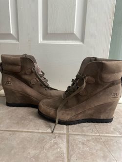 Woman’s UGG booties