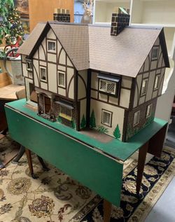 Vintage Tudor Style Dollhouse with Table