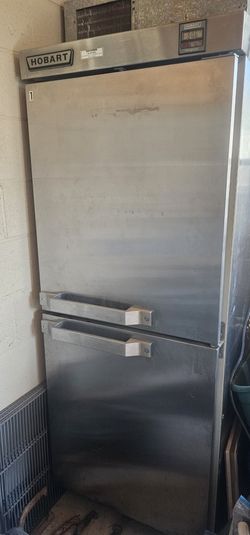 Commercial Refrigerator