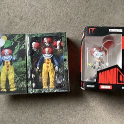 Pennywise Minico  And IT NECA Pennywise Horror Figure Collectible