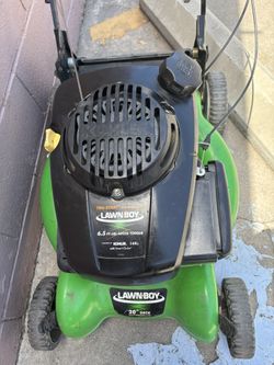 Lawn boy Self Propelled Good Working Condition Tested Before Buy It. 150$$