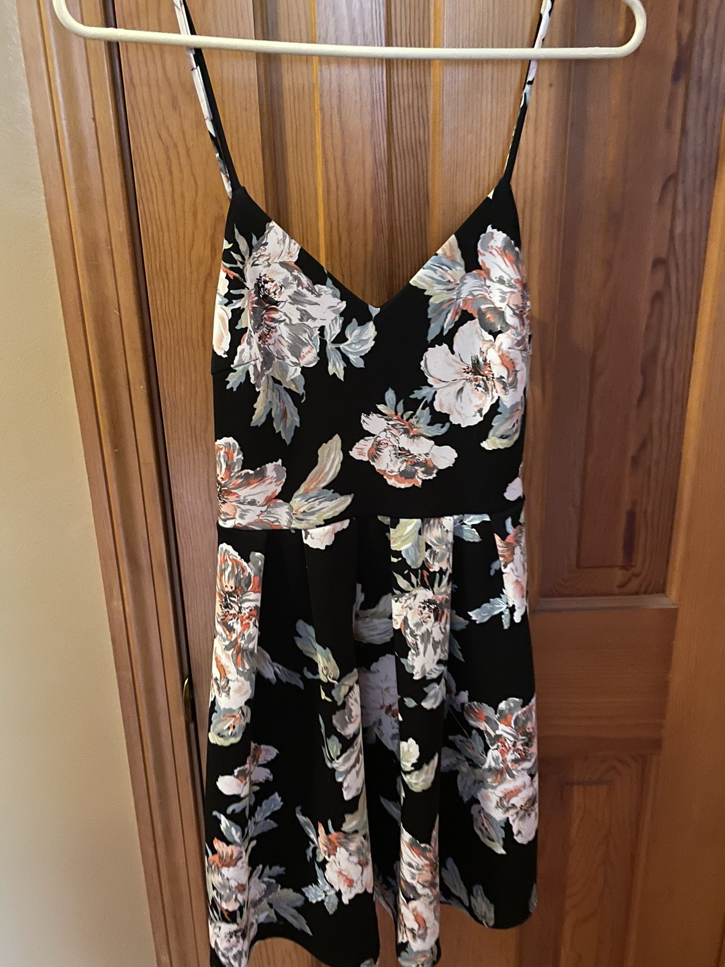 Black Flowers-dress