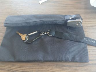 Sturdy Lock bag