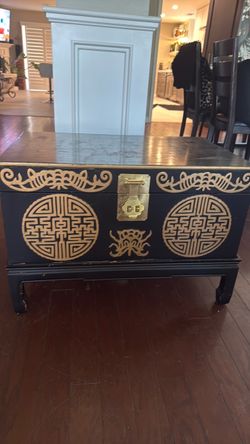 Japanese style, black and gold trunk