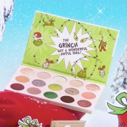 SOLD OUT NWT Colourpop How the Grinch Stole Christmas Palette