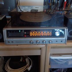 Vintage REALISTIC Clarinet 92 Receiver/8track/Turntable W/ Realistic Minimus 7 Bookshelf Speakers 