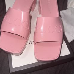 Gucci Pink Heel 